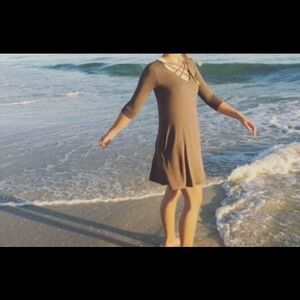 Green Cutout Flowy Dress - Size S